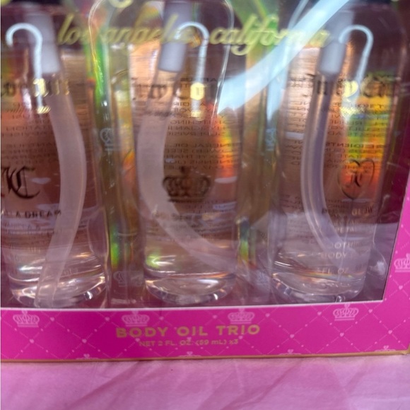 Juicy couture body oil trio - Picture 5 of 6
